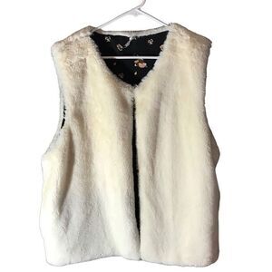 Matilda Jane Snow Way Ivory Fur Vest SZ XXL black floral lining with pockets